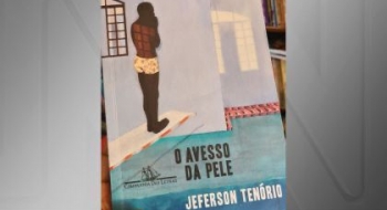 Após Paraná, Goiás também retira livro “O Avesso da Pele” das escolas estaduais